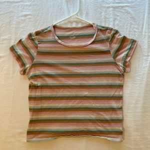 EUC AMERICAN EAGLE CROPPED BABY TEE
